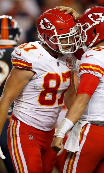 Mahomes rallies Chiefs past Broncos, 27-23